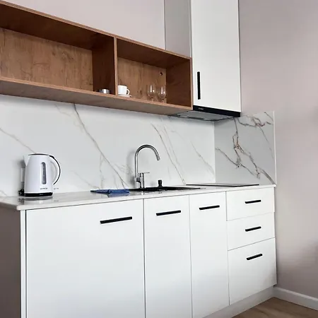 Nova Concierge Aparthotel 巴统 客房 照片