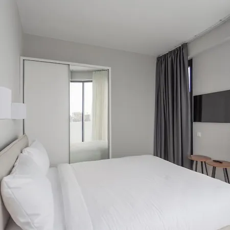 Nova Concierge Aparthotel 巴统 客房 照片