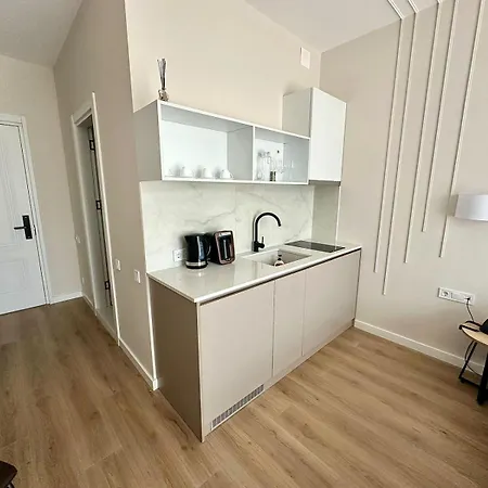 Nova Concierge Aparthotel 巴统 客房 照片