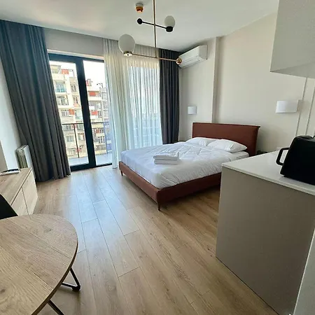 Nova Concierge Aparthotel 巴统 客房 照片