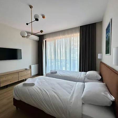 Nova Concierge Aparthotel 巴统 客房 照片