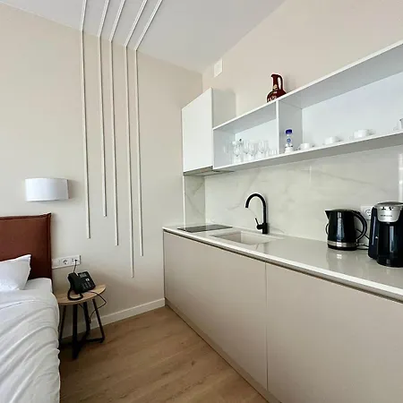 Nova Concierge Aparthotel 巴统 客房 照片