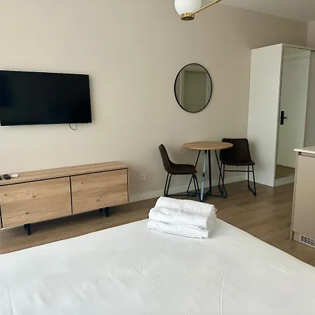 Nova Concierge Aparthotel 巴统 客房 照片