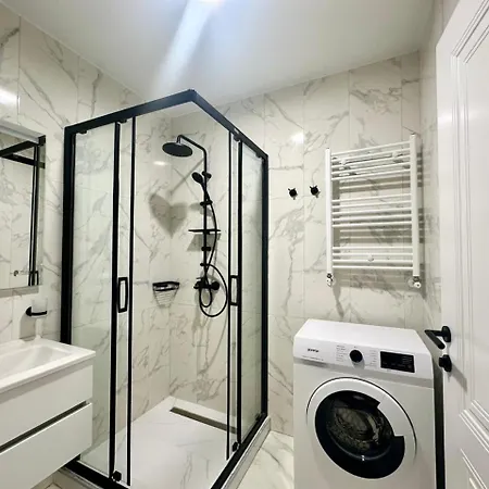 Nova Concierge Aparthotel 巴统 客房 照片
