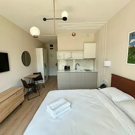 Nova Concierge Aparthotel 巴统 客房 照片