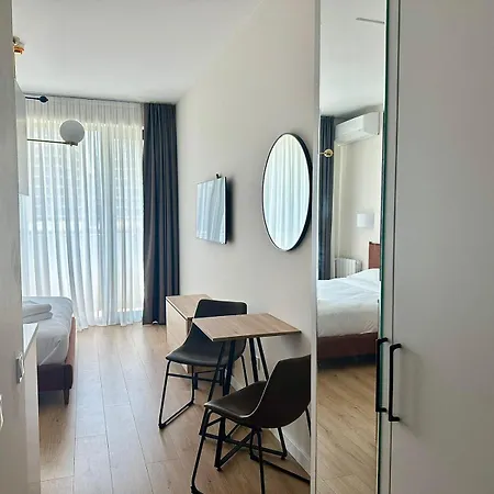 Nova Concierge Aparthotel 巴统 客房 照片