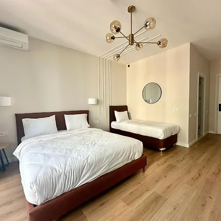 Nova Concierge Aparthotel 巴统 客房 照片
