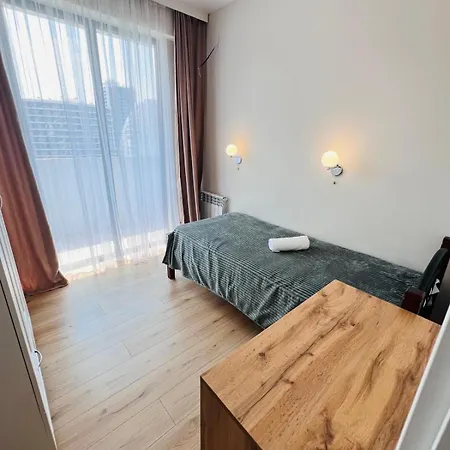 Nova Concierge Aparthotel 巴统 外观 照片