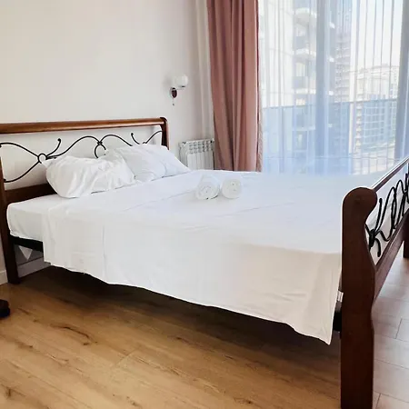 Nova Concierge Aparthotel 巴统 外观 照片