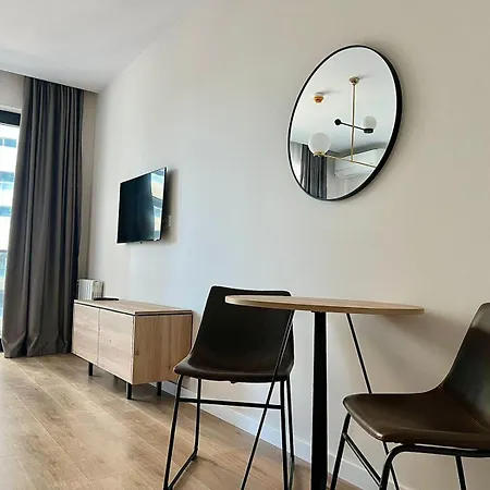 Nova Concierge Aparthotel 巴统 外观 照片