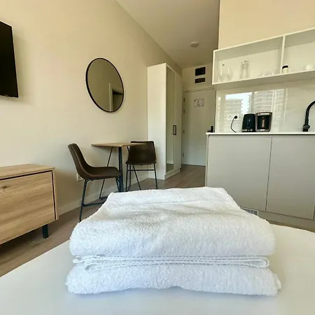 Nova Concierge Aparthotel 巴统 外观 照片